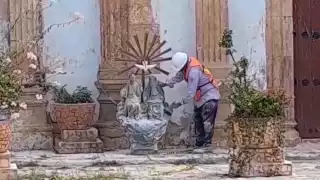 Fue limpiada cuidadosamente y resguardada para evitar su deterioro.