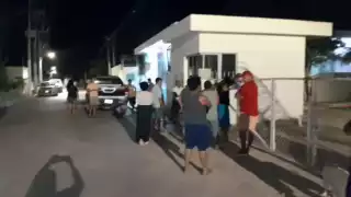 CFE escolta superintendente para atender fallas tras protesta de Pomuch