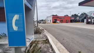 Champotón aún conserva casetas telefónicas pese a la era móvil