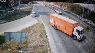 Accidente en carretera federal 307 en Puerto Morelos deja cuatro lesionados