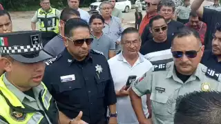 50 operadores de plataformas se reunió con mandos de la Guardia Nacional