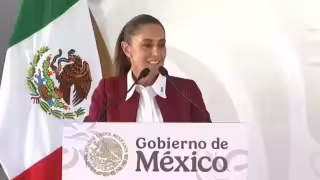 La presidenta Sheibaum Pardo señaló que todos los alumnos de la Universidad Rosario Castellanos recibirán la beca “Gertrudis Bocanegra”