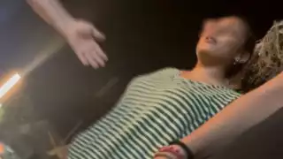 Nace Lady Malecón en Río Lagartos por expulsar a personas del sitio