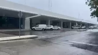 Reportan baja afluencia en el aeropuerto de Cancún tras inicio del operativo contra el transporte ilegal