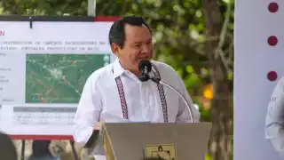 Joaquín Díaz Mena destaca obras del Plan Bienestar para Yucatán