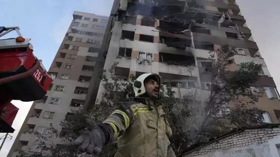 Entre los fallecidos se reportan altos mandos iraníes, incluyendo al jefe del Estado Mayor de las Fuerzas Armadas, Mohammad Bagheri
