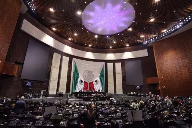 La iniciativa fue enviada por la presidenta Claudia Sheinbaum el 20 de octubre, con el objetivo de homologar el tipo penal de extorsión en todo el país