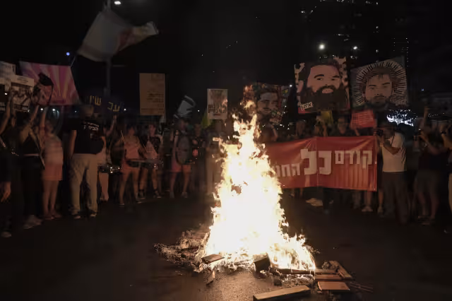 El ejército israelí justificó su acción señalando que la delegación internacional había ingresado a una “zona no autorizada”