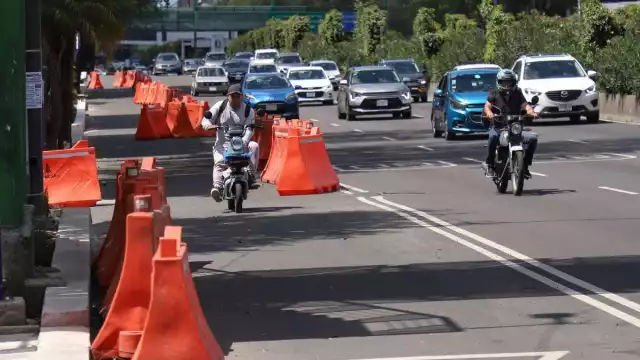 El programa Hoy No Circula es una medida ambiental que restringe la circulación vehicular en días específicos
