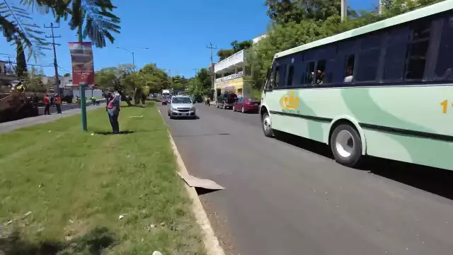 La SPSC continúa los trabajos de pavimentación en la avenida López Portillo, entre las calles Pedro Moreno y Puente