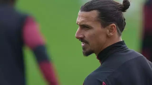 Anuncia que volverá a jugar en la Selección de Suecia