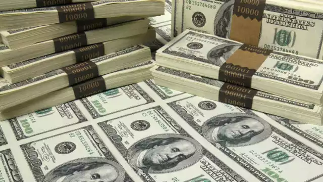 El dólar se cotizó levemente por arriba de los 20 pesos mexicanos, según la casa de cambio dentro del Aeropuerto Internacional de Cancún