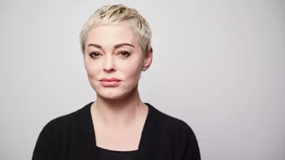 Rose McGowan ya es residente en México