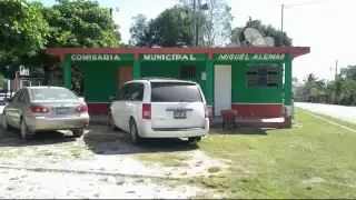 Exigen el saldo de la cuenta a Lázaro Balam, ya que en estos momentos cuenta con recursos pues acaba de cobrar el apoyo del Tren Maya