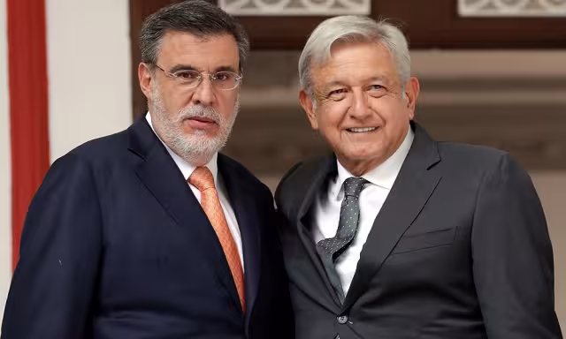 Julio Scherer renunció a Consejería Jurídica de la Presidencia; AMLO asegura que es como su hermano