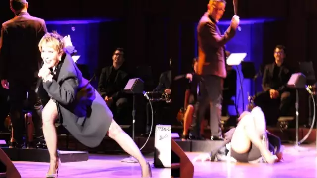 Alejandra Guzmán sufrió un accidente en Washington esta noche, luego de entonar la segunda canción en un concierto