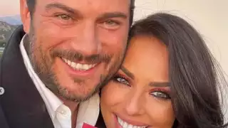 Vanessa Villela demostró estar muy enamorada a través de un mensaje. Foto: Instagram