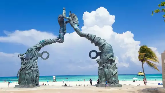 Playa del Carmen tiene espacios turísticos a la vista de los visitantes, que regresan a la ciudad a vacacionar Playa del Carmen tiene espacios turísticos a la vista de los visitantes, que regresan a la ciudad a vacacionar