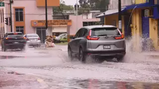 Un canal de baja presión y el ingreso de humedad del Océano Pacífico y Golfo de México, generarán lluvias en Campeche