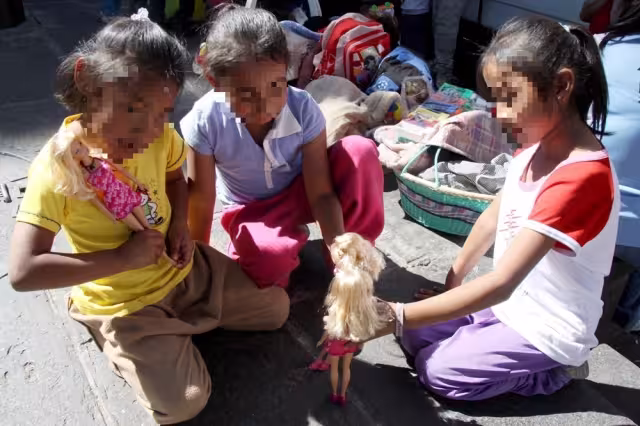 A pesar de la pandemia, personas de las comunidades les permitían llegar a sus destinos
