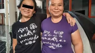 Ariadne Song (Derecha) participó en la iniciativa presentada ante el Congreso de Quintana Roo para despenalizar el aborto en el Estado