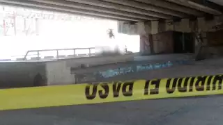 La zona donde se encontró muerto al indigente en Playa del Carmen fue acordonada para que Servicios Periciales realizara sus indagatorias