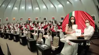 Los diputados del Congreso de Quintana Roo se comprometieron a revisar el informe de Carlos Joaquín