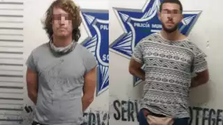 Los turistas extranjeros fueron detenidos y llevados ante el MP de la FGE Quintana Roo para fincar responsabilidades