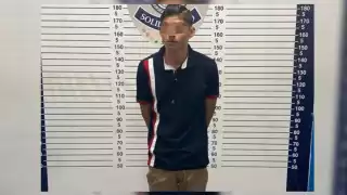 Alexis 'N' fue trasladado a las instalaciones de la FGE Quintana Roo en Playa del Carmen tras su detención donde podría enfrentar acusaciones por delitos contra la salud