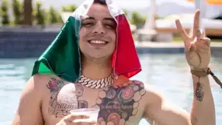 Eduin Caz compartió unos videos en donde se le deja ver bastante molesto, en donde muestra cómo le entregaron su departamento todo destruido