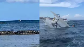 El velero zozobró en plena costa de Puerto Aventuras, a la vista de turistas, además de que una persona grabó el momento en el que se volcó