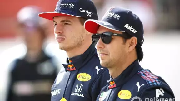 Max Verstappen y Checo Pérez Max Verstappen y Checo Pérez