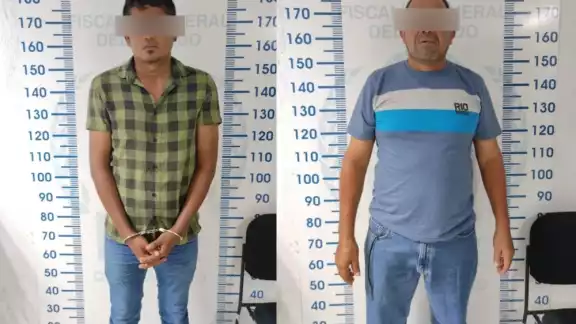 Los dos detenidos serán investigados por estar presuntamente ligados a la muerte de un agente de la Sedena en un campo deportivo en el Sur de Quintana Roo Los dos detenidos serán investigados por estar presuntamente ligados a la muerte de un agente de la Sedena en un campo deportivo en el Sur de Quintana Roo