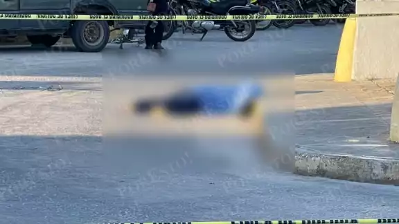 El primer feminicidio del mes de julio en Campeche ocurrió en la capital del Estado, cuando un carnicero apuñaló a su expareja El primer feminicidio del mes de julio en Campeche ocurrió en la capital del Estado, cuando un carnicero apuñaló a su expareja