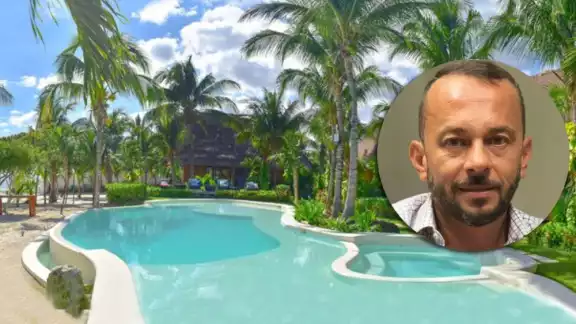 Tras darse a conocer la renta de la Villa de Fonatur en Cancún, Raúl Bermúdez, responsable de la dependencia en la ciudad, renunció al cargo Tras darse a conocer la renta de la Villa de Fonatur en Cancún, Raúl Bermúdez, responsable de la dependencia en la ciudad, renunció al cargo