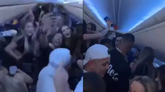 Una serie de video mostraron a jóvenes provenientes de Montreal, armando una fiesta en pleno vuelo con destino a Cancún