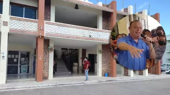 El exalcalde de Carrillo Puerto dejó el Ayuntamiento con crisis financiera, y aún no hacen entrega de la Tesorería Municipal El exalcalde de Carrillo Puerto dejó el Ayuntamiento con crisis financiera, y aún no hacen entrega de la Tesorería Municipal