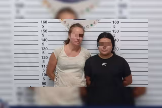 Las dos mujeres permanecerán en la FGE Quintana Roo sede Playa del Carmen, donde se definirá su situación legal