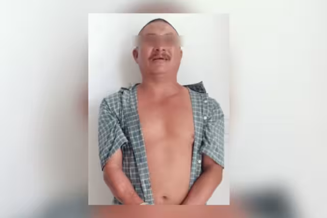 El detenido fue llevado a las instalaciones de la FGE Quintana Roo tras ser acusado de presuntamente abusar sexualmente de una mujer