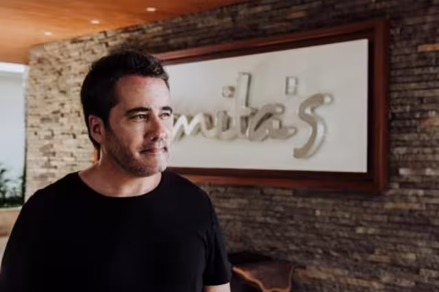 Los supuestos asesinos del empresario en Playa del Carmen, huyeron en motos acuáticas, según videos de las cámaras de seguridad