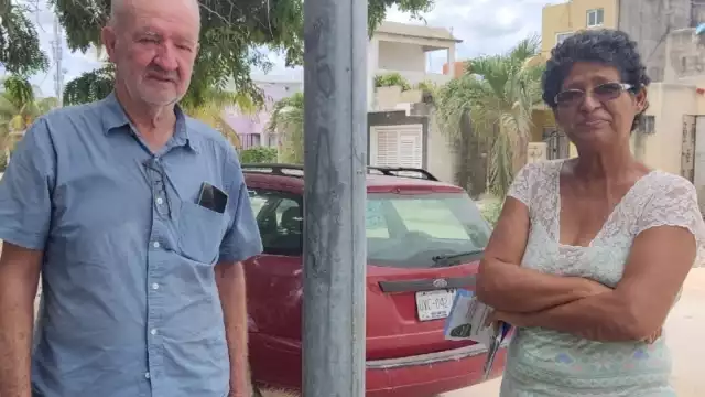 Los abuelitos aseguran que de pagar 300 pesos, su siguiente recibo llegó de más de mil pesos, sin que Aguakan les dé una explicación