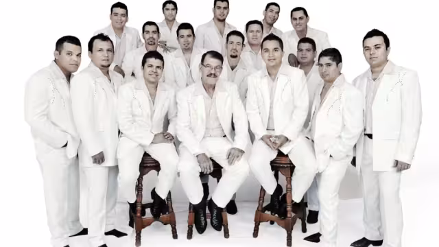El concierto de La Arrolladora Banda El Limón iniciará cerca de las 23:00 horas este jueves 15 de septiembre en Playa del Carmen