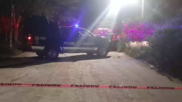 El mototaxi incendiado fue llevado al Corralón de Cozumel, luego del siniestro ocurrido en la colonia Las Fincas