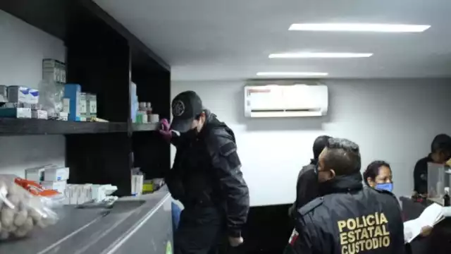 Dentro de las habitaciones encontraron farmacias, restaurantes y hasta barberías, todo dentro del Penal de San Miguel, informó la SSP Puebla