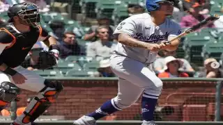 Julio Urías consiguió su victoria número 19, siendo el máximo ganador en lo que va de la temporada