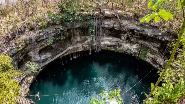 El cenote Xcanché tiene una profundidad mayor a 15 metros