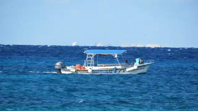 Tiendas de buceo y prestadores de servicios acuáticos se quedaron con la cancelación de varios paquetes