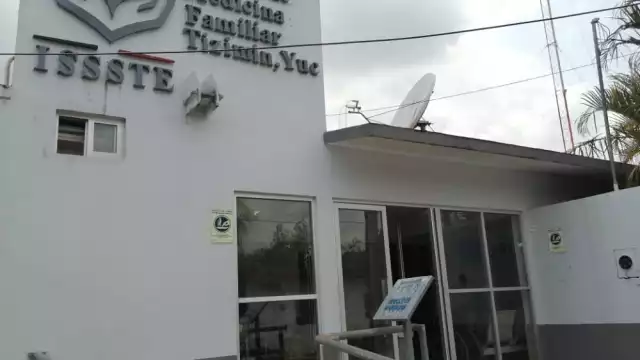 La farmacia de la unidad médica presenta desabasto