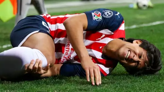Macías seguirá sin poder jugar Macías seguirá sin poder jugar