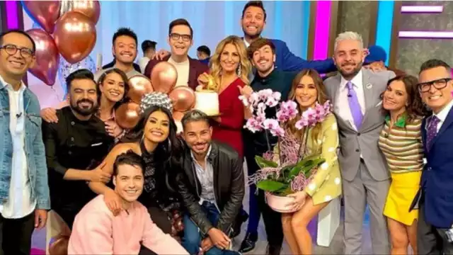 Dio Lluberes sería uno de los primeros en dejar Azteca con la salida de Sandra Smester